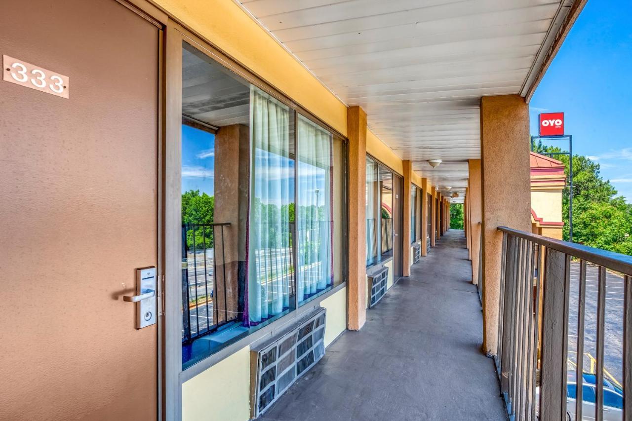 Oyo Hotel Decatur I-20 East & Wesley Club Dr Bagian luar foto