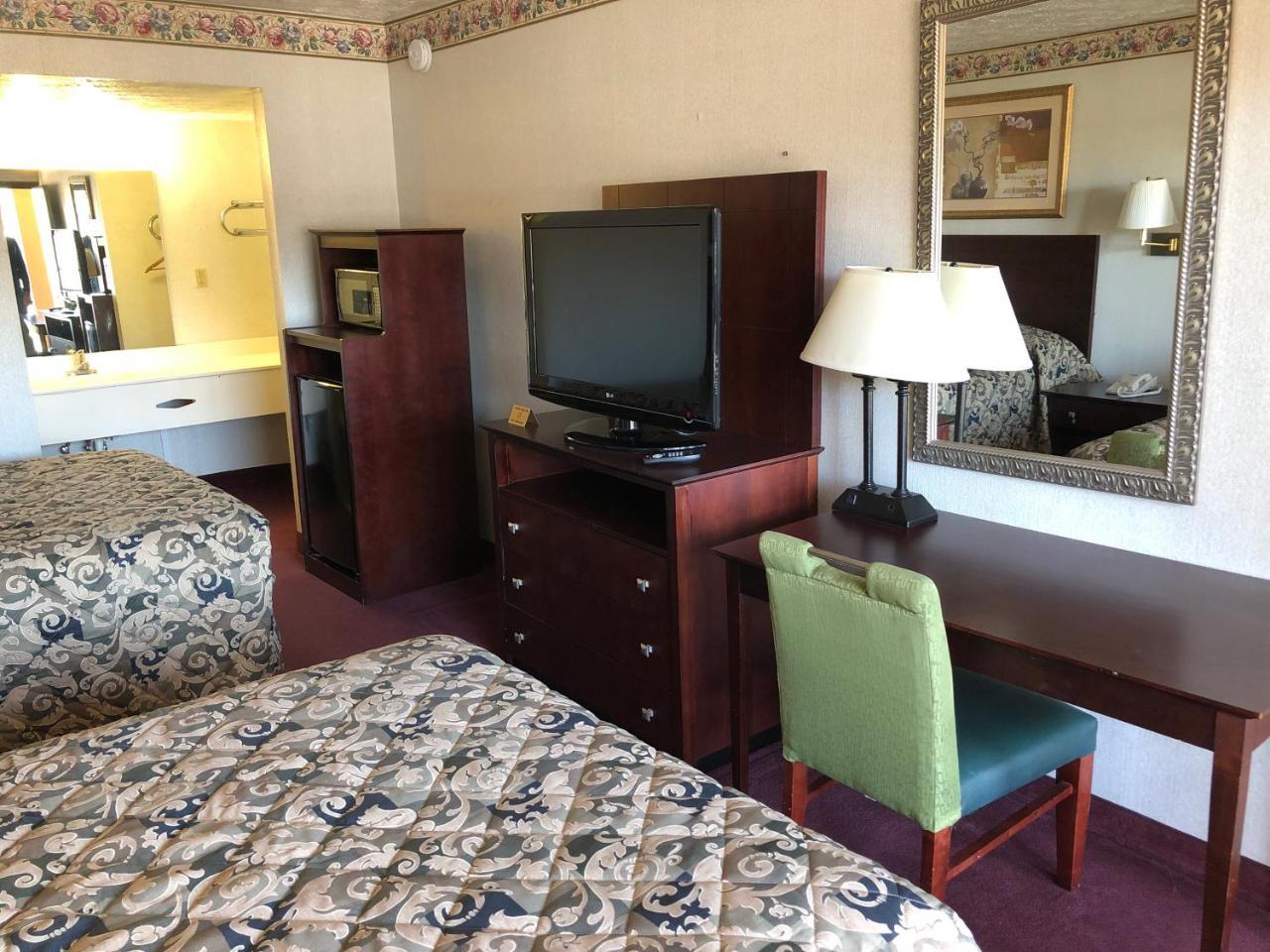 Oyo Hotel Decatur I-20 East & Wesley Club Dr Bagian luar foto
